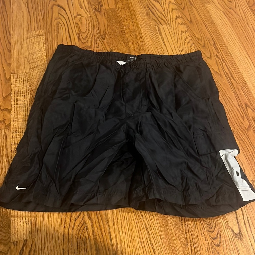 Nike Men’s Black Swim Trunks Size XL